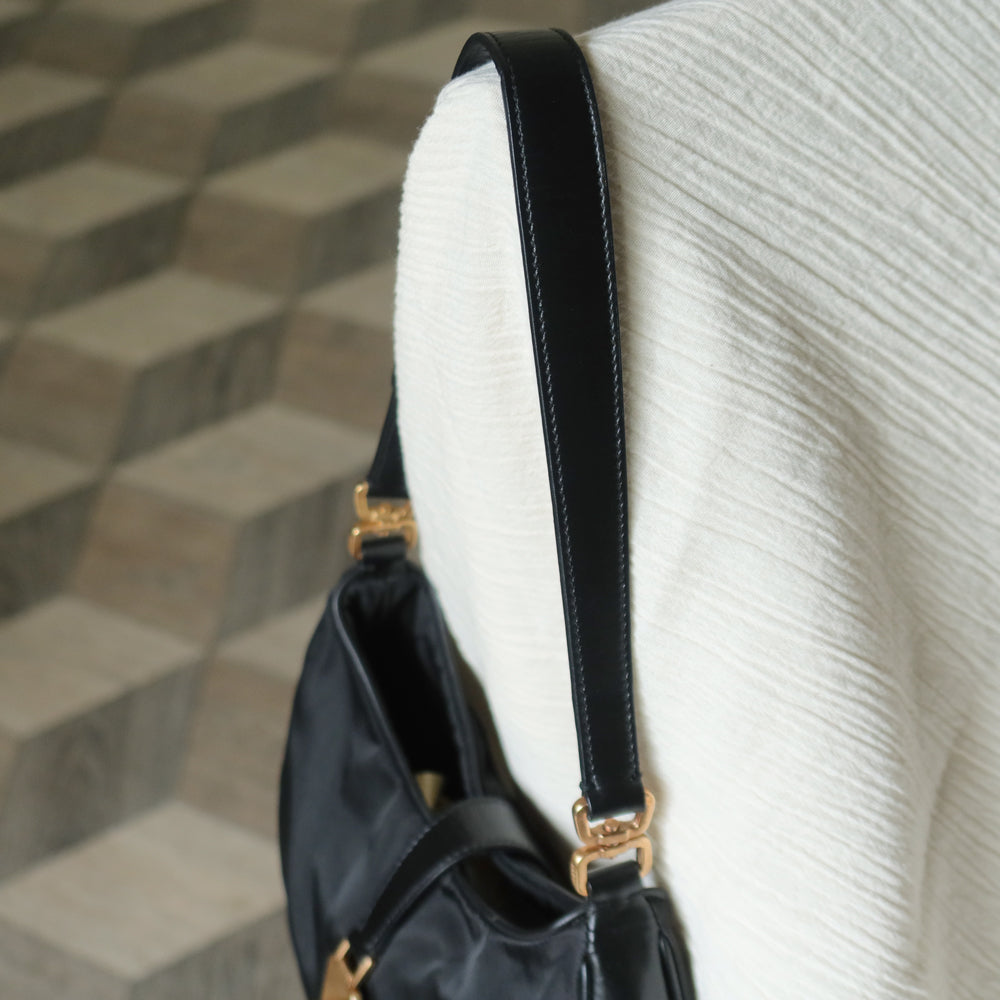 Rare Prada Vintage Black Nylon Tessuto Reversible Rose Gold Turn lock Hobo Bag
