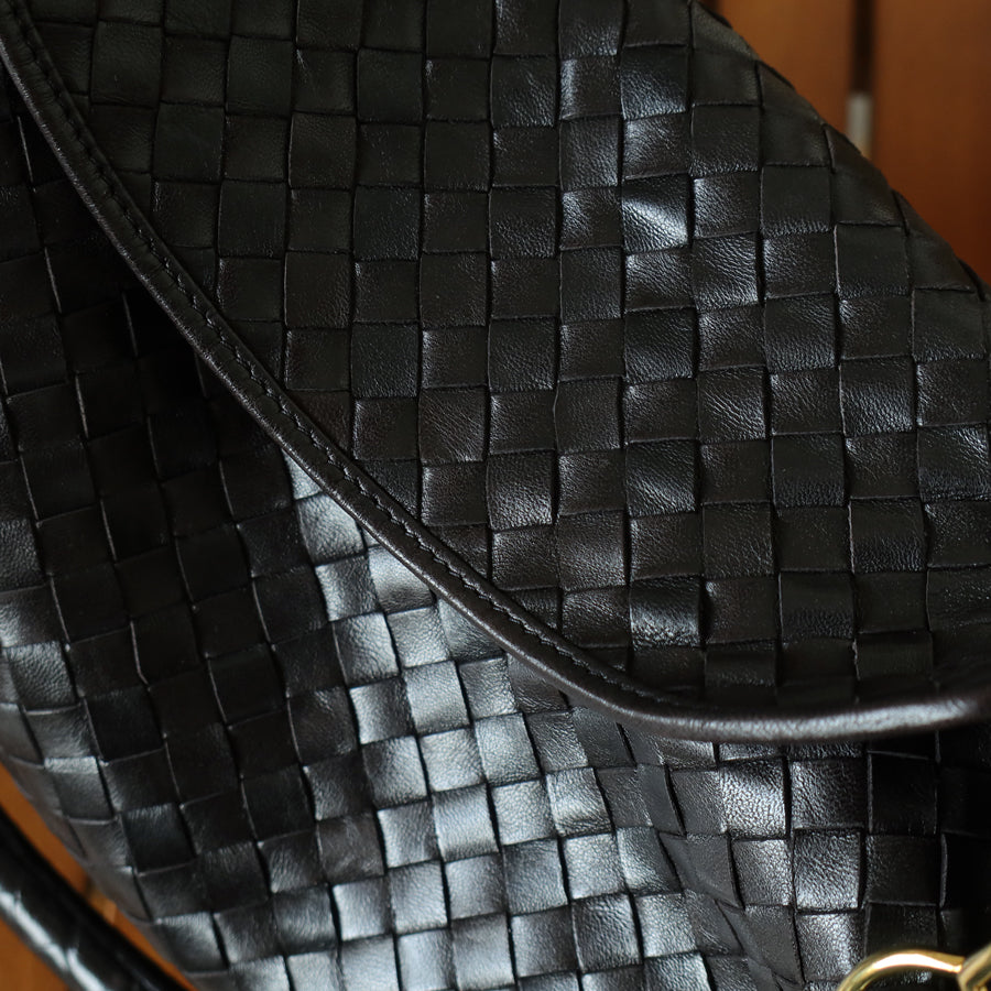 Rare Bottega Veneta Vintage Black Intrecciato Braided Strap Hobo Shoulder Flap Bag