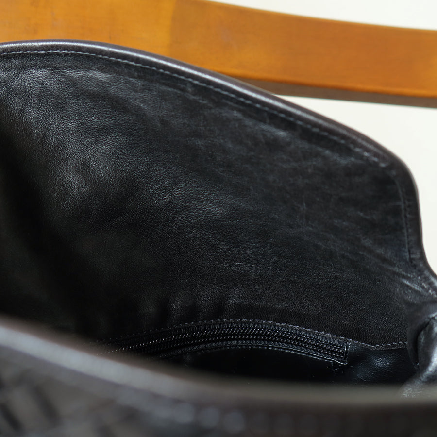 Rare Bottega Veneta Vintage Black Intrecciato Braided Strap Hobo Shoulder Flap Bag