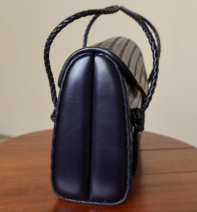 Bottega Veneta Vintage Intrecciato Weave Clasp Top Handle Bag