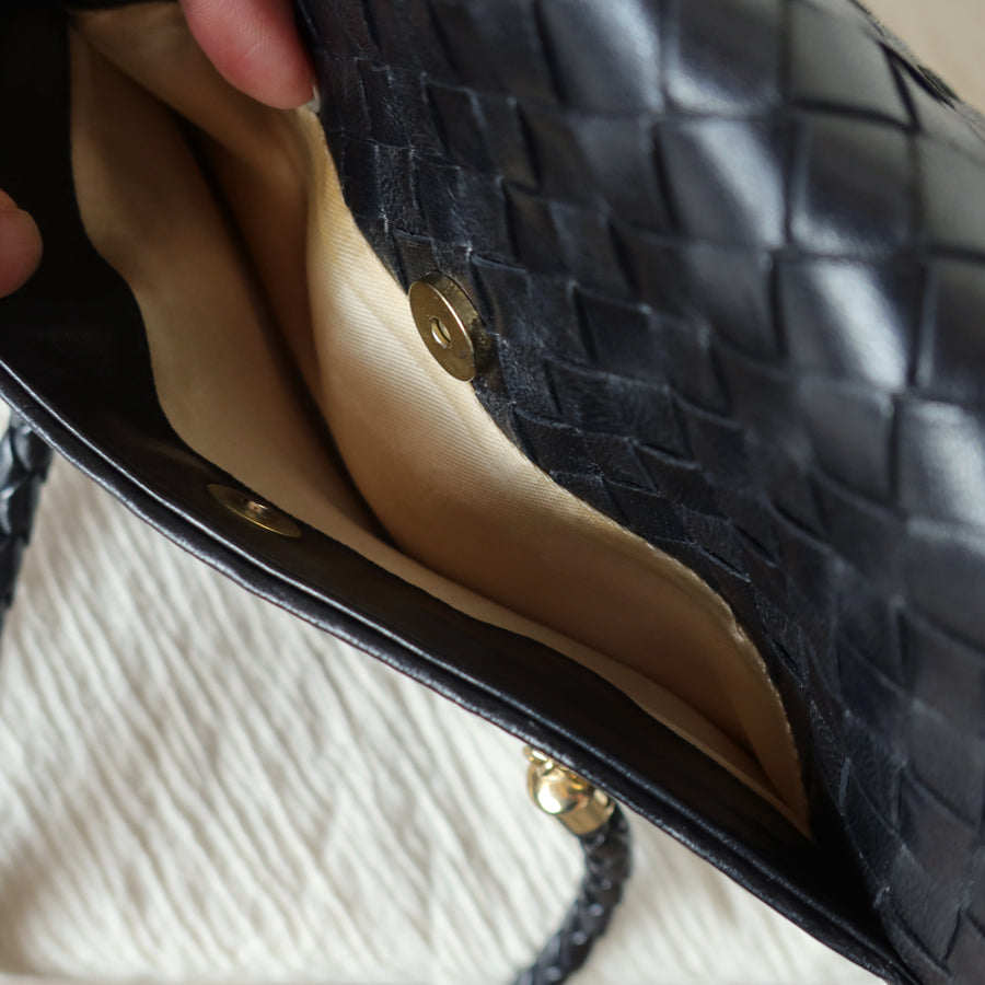 Rare Bottega Veneta Vintage Black Intrecciato Weave Double Braided Strap Trapeze Bag