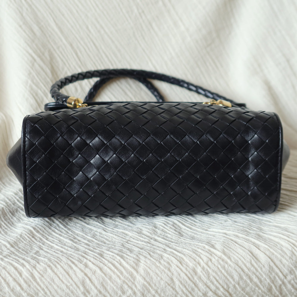 Rare Bottega Veneta Vintage Black Intrecciato Weave Double Braided Strap Trapeze Bag