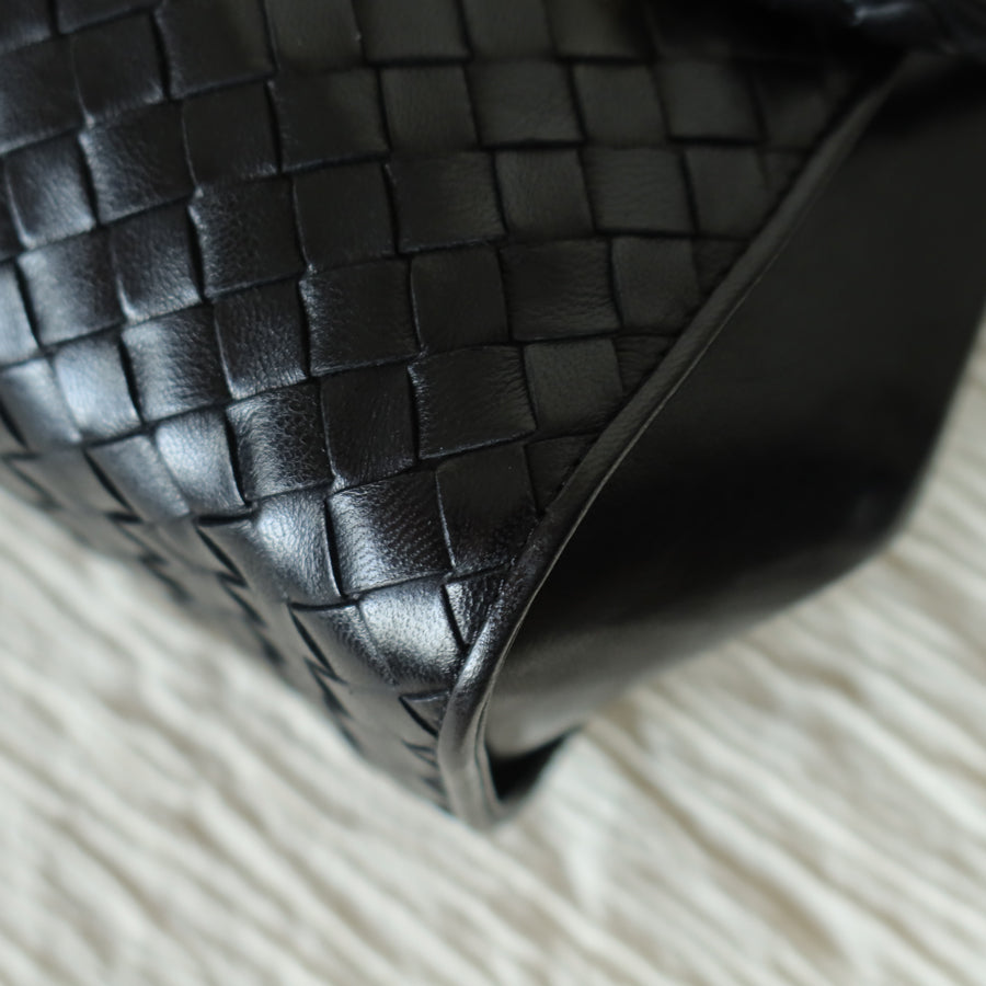 Rare Bottega Veneta Vintage Black Intrecciato Weave Double Braided Strap Trapeze Bag