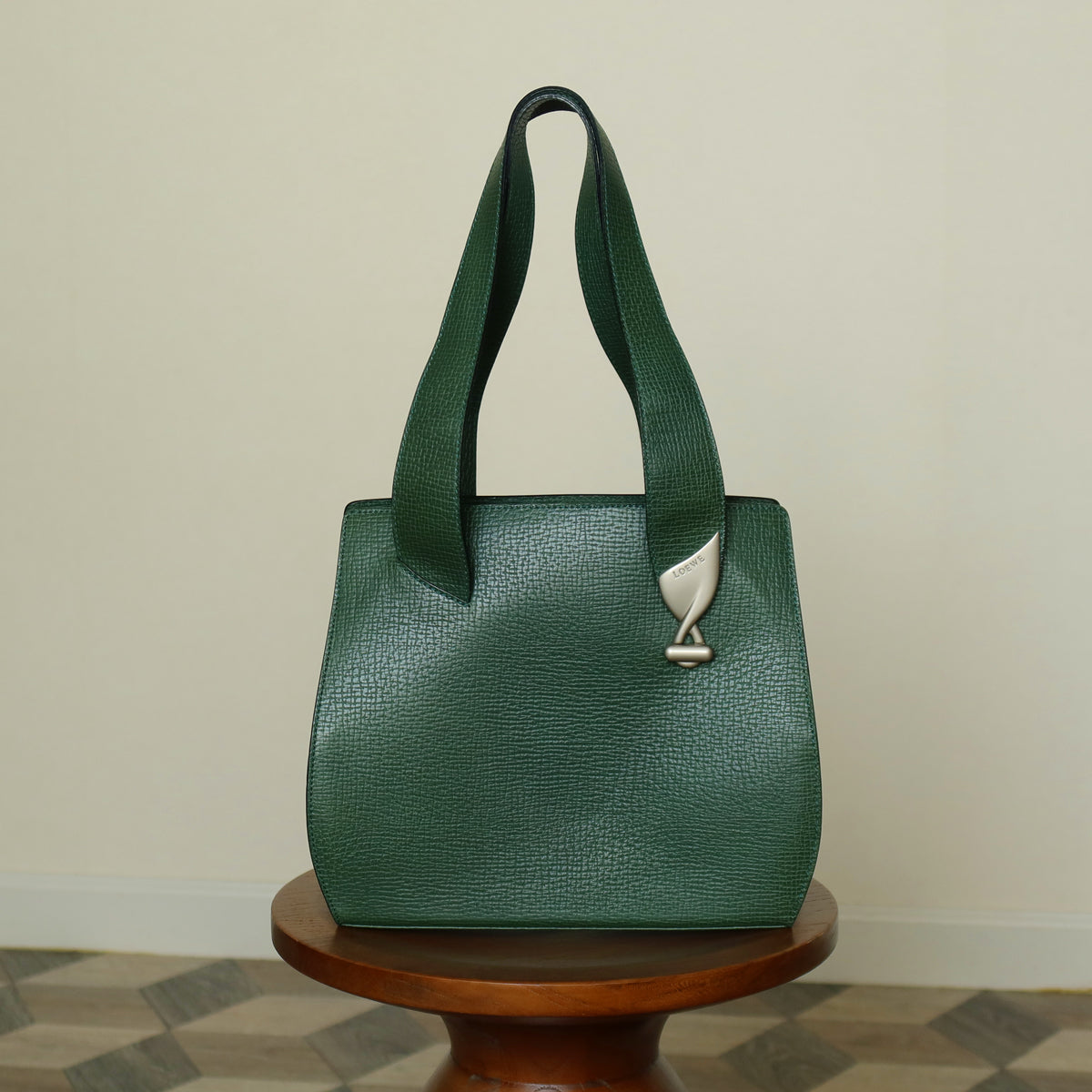 Loewe Vintage Emerald green Leather Knot charm Rounded Shoulder Bag