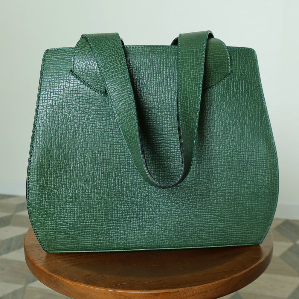 Loewe Vintage Emerald green Leather Knot charm Rounded Shoulder Bag