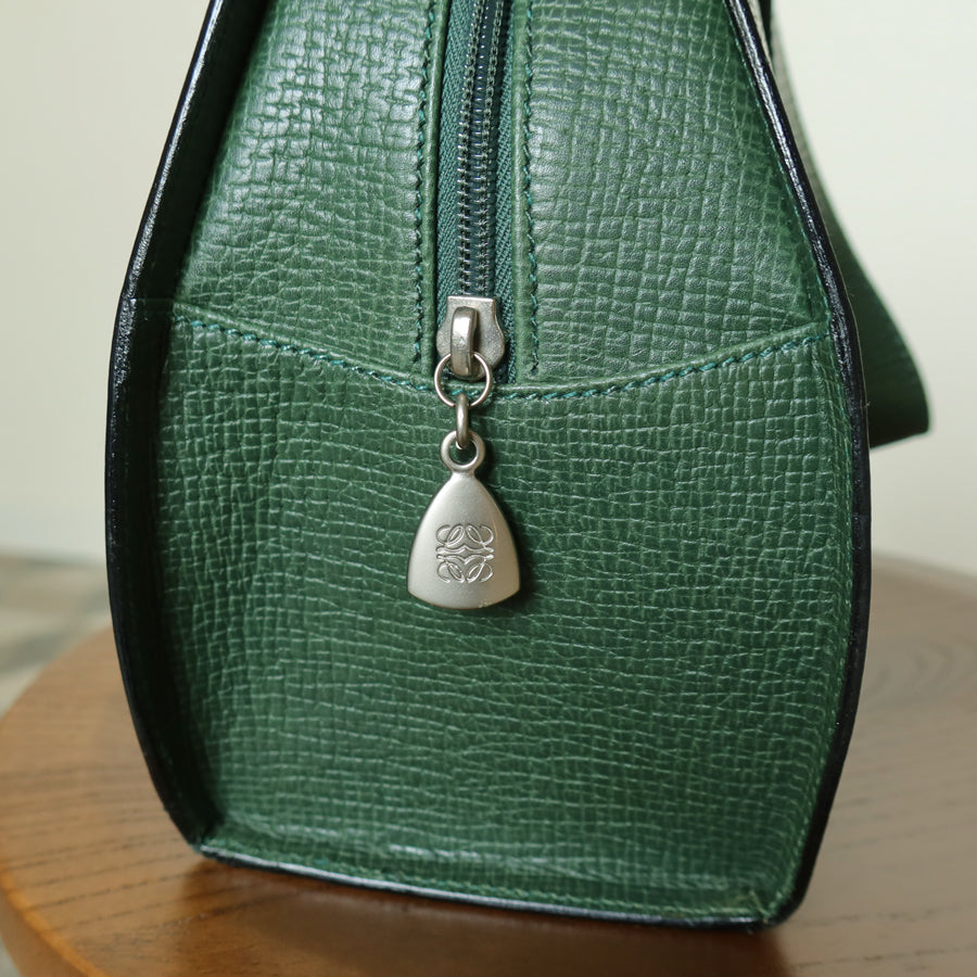 Loewe Vintage Emerald green Leather Knot charm Rounded Shoulder Bag