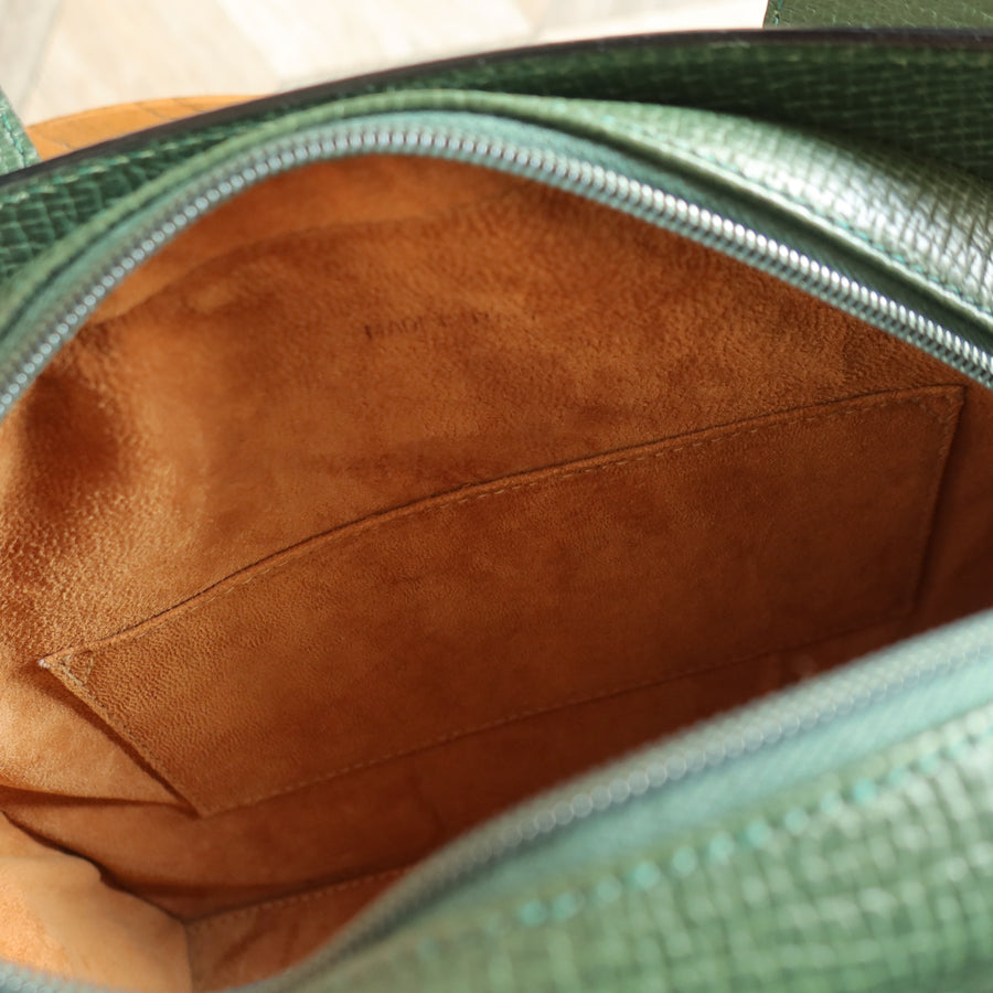 Loewe Vintage Emerald green Leather Knot charm Rounded Shoulder Bag