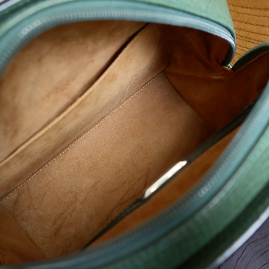 Loewe Vintage Emerald green Leather Knot charm Rounded Shoulder Bag