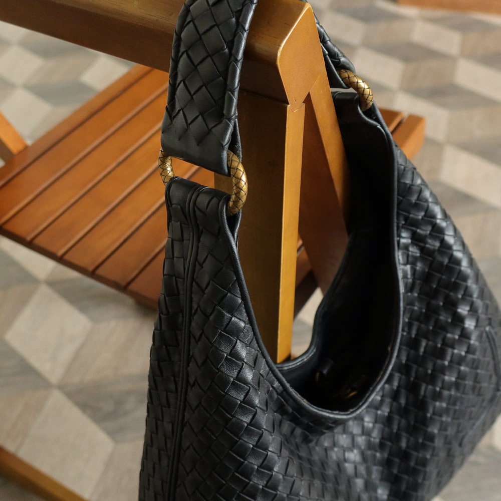 Bottega Veneta Vintage Black Intrecciato Gold Ring Medium Hobo Shoulder Bag