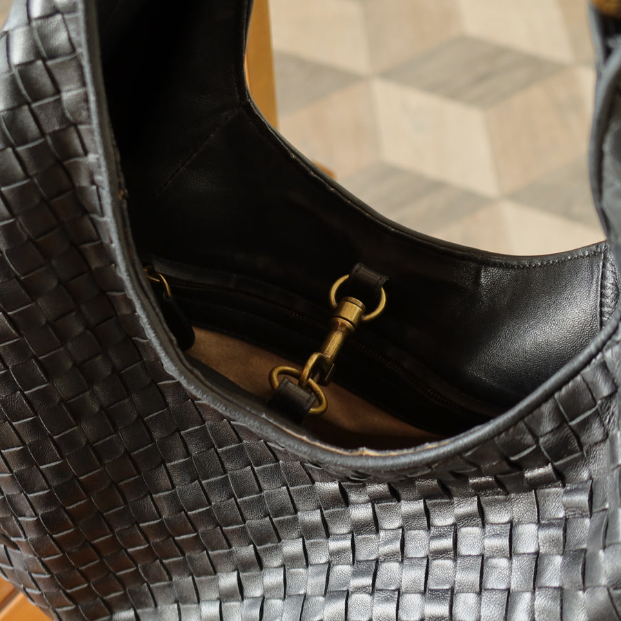 Bottega Veneta Vintage Black Intrecciato Gold Ring Medium Hobo Shoulder Bag