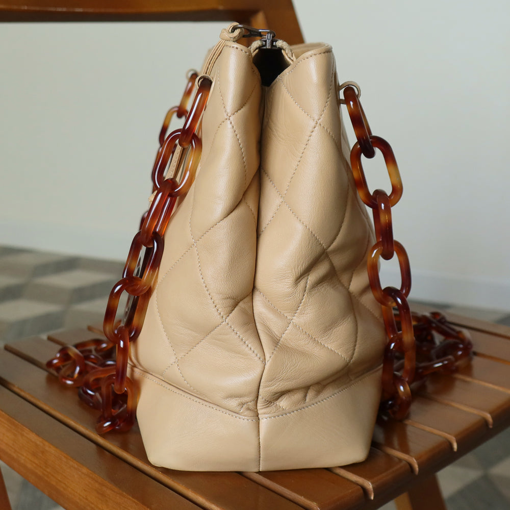 Chanel Vintage Beige Tortoise Shell Link Strap CC logo charm Shoulder Bag