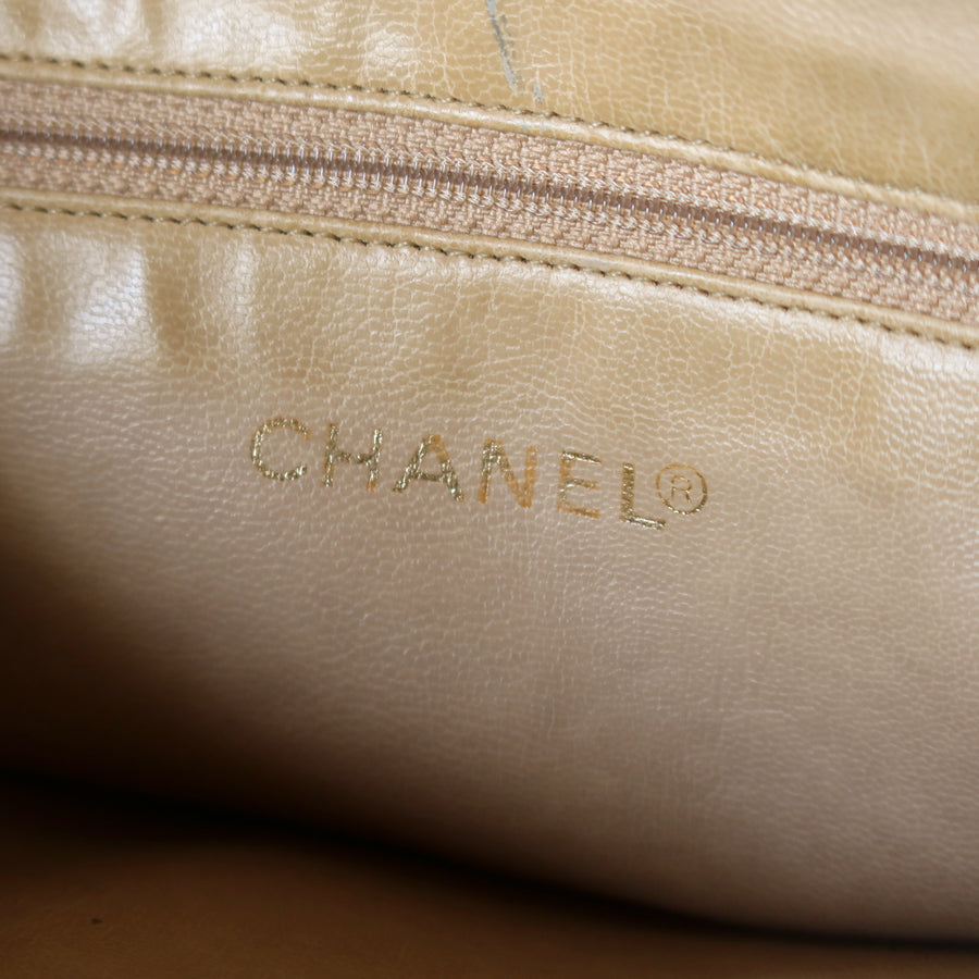 Chanel Vintage Beige Tortoise Shell Link Strap CC logo charm Shoulder Bag