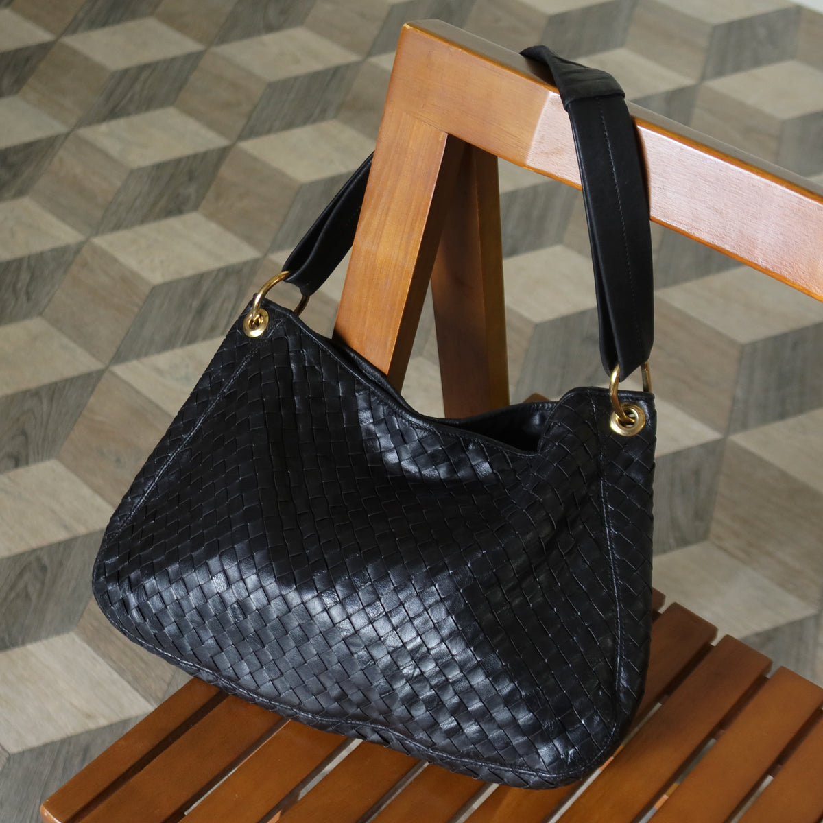 Bottega Veneta Vintage Black Intrecciato Mismatch Rings Hobo Shoulder Bag