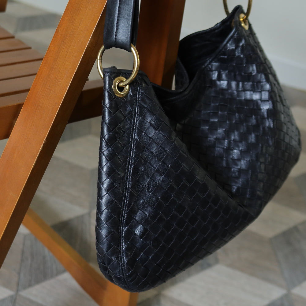 Bottega Veneta Vintage Black Intrecciato Mismatch Rings Hobo Shoulder Bag