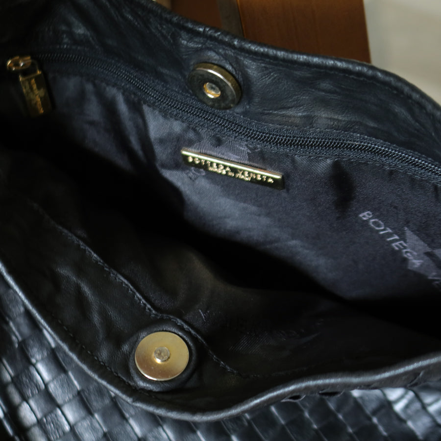 Bottega Veneta Vintage Black Intrecciato Mismatch Rings Hobo Shoulder Bag
