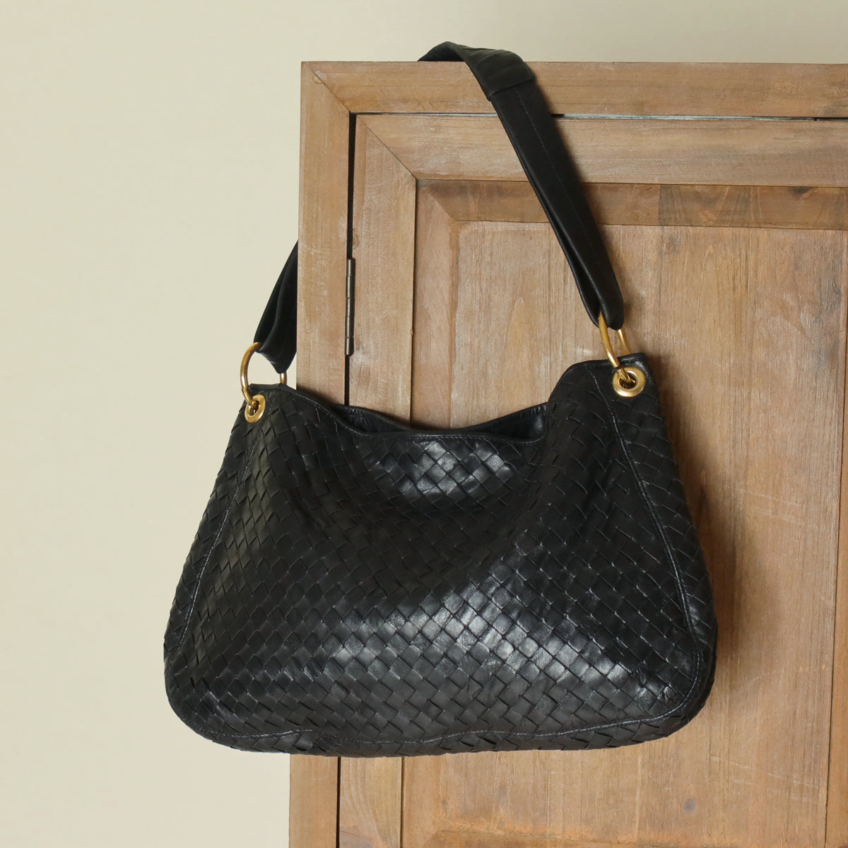 Bottega Veneta Vintage Black Intrecciato Mismatch Rings Hobo Shoulder Bag