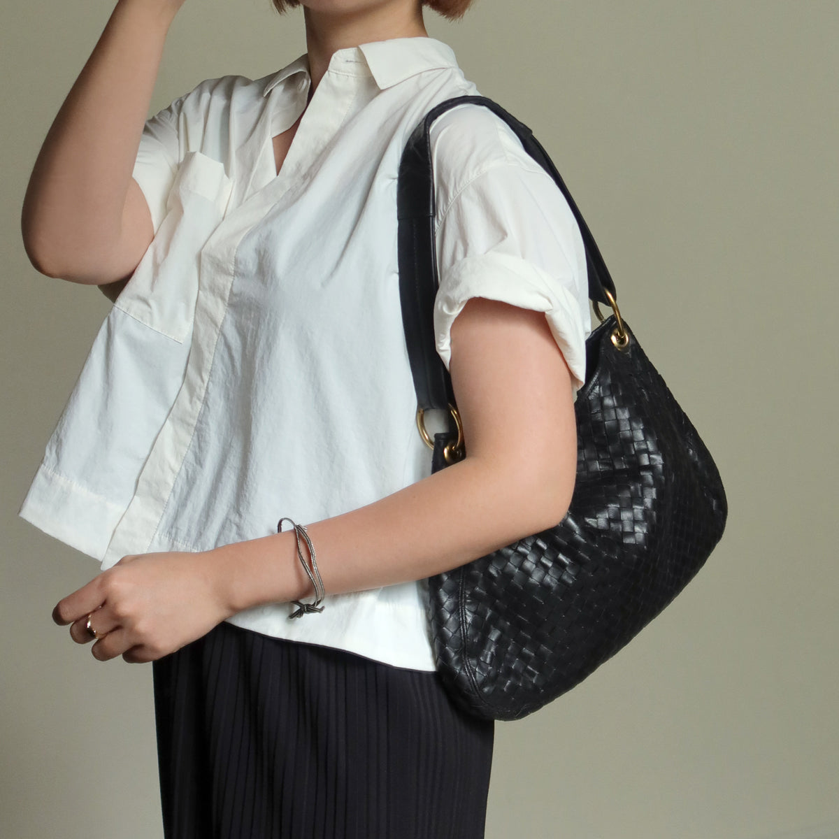 Bottega Veneta Vintage Black Intrecciato Mismatch Rings Hobo Shoulder Bag