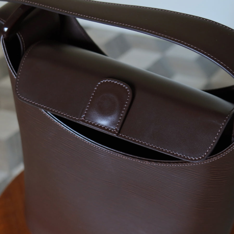 Louis Vuitton Vintage Chestnut Brown Epi Leather Verseau Shoulder Bag