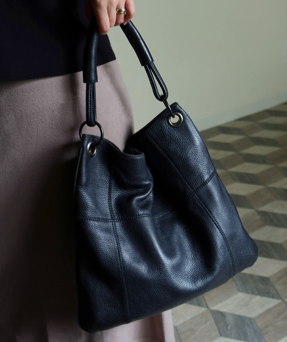 Bottega Veneta Vintage Black Grained Leather Cross Stitching Shoulder Bag