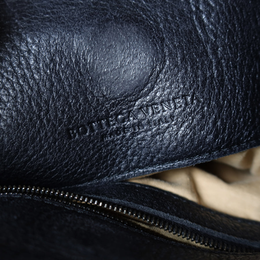 Bottega Veneta Vintage Black Grained Leather Cross Stitching Shoulder Bag
