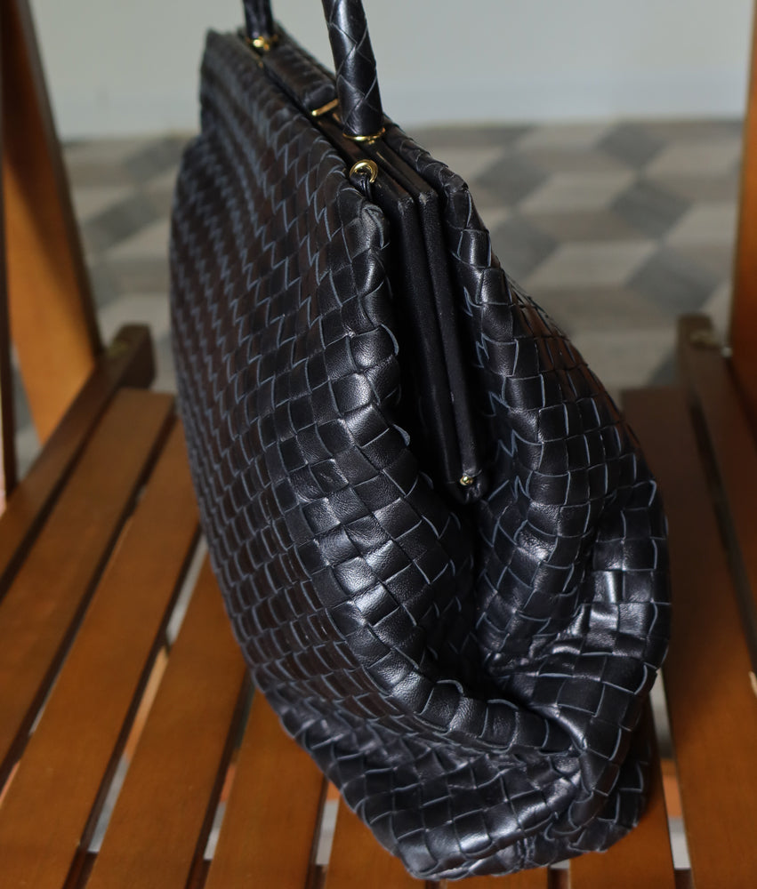 Bottega Veneta Vintage Black Intrecciato Kiss Lock 2way Bag