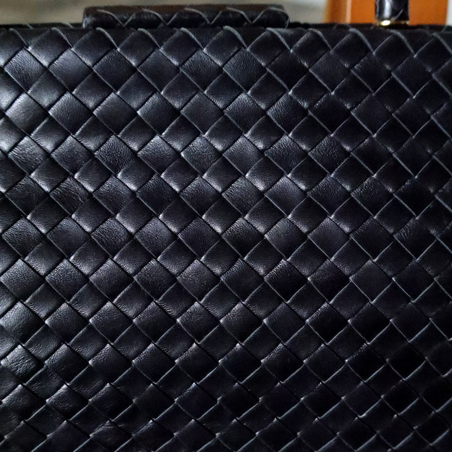Bottega Veneta Vintage Black Intrecciato Kiss Lock 2way Bag