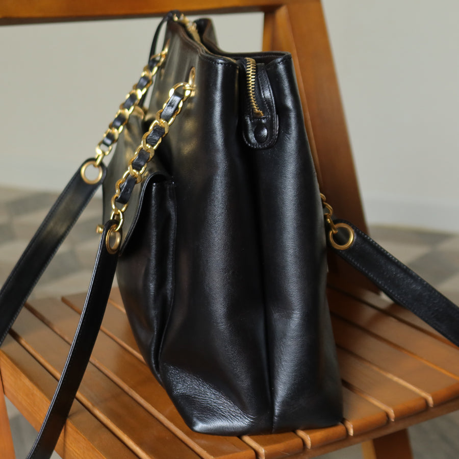 Chanel Vintage Black Lambskin CC Turn lock Pocket CC charm Large Shoulder Bag