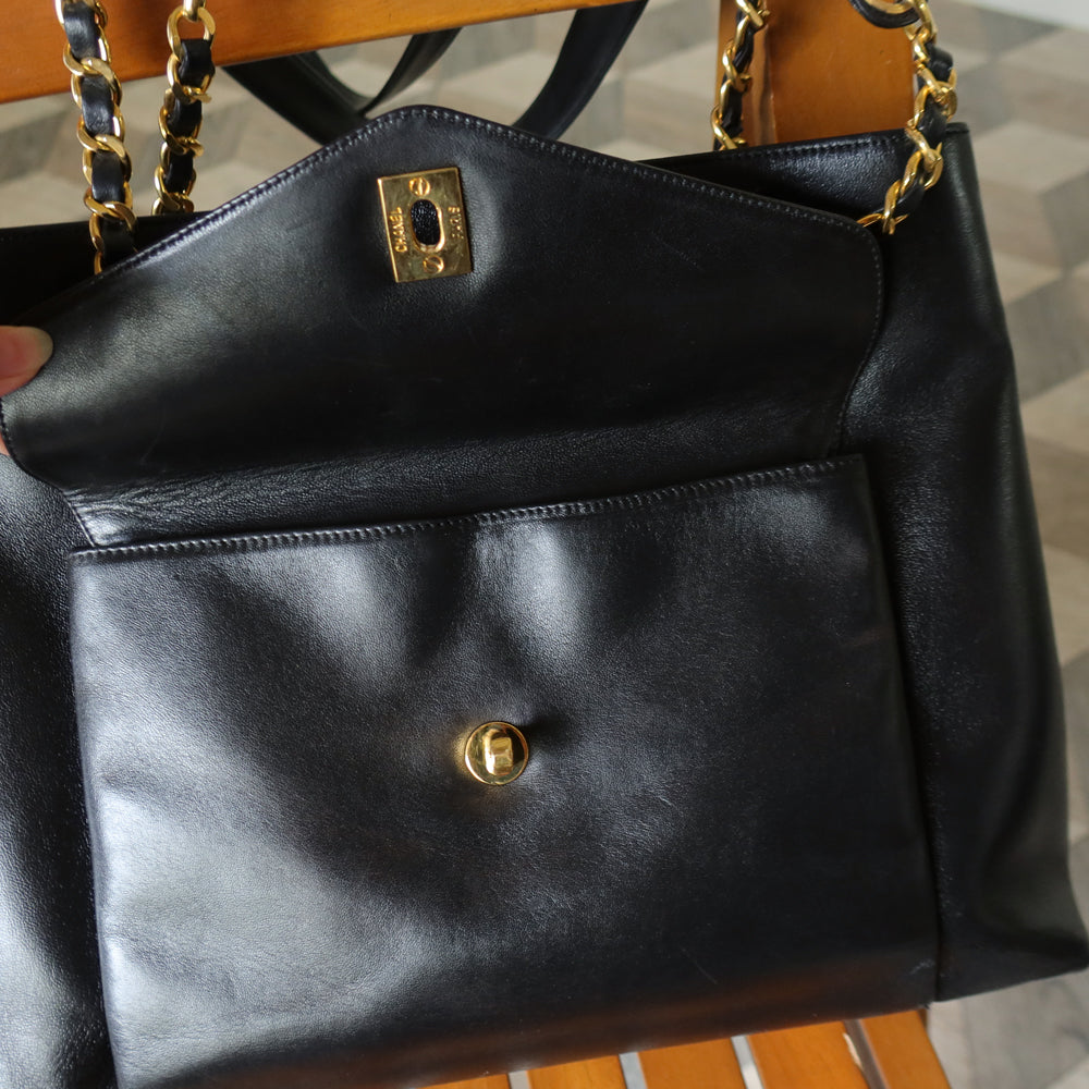 Chanel Vintage Black Lambskin CC Turn lock Pocket CC charm Large Shoulder Bag