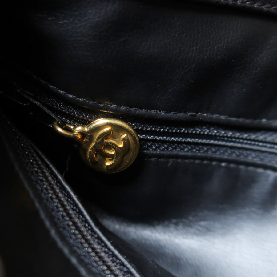 Chanel Vintage Black Lambskin CC Turn lock Pocket CC charm Large Shoulder Bag