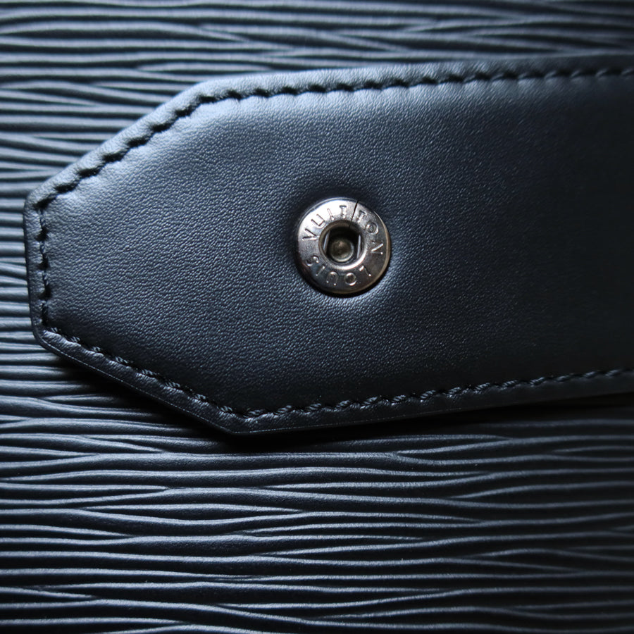 Louis Vuitton Vintage Black Epi Leather Flap Bucket Shoulder Bag