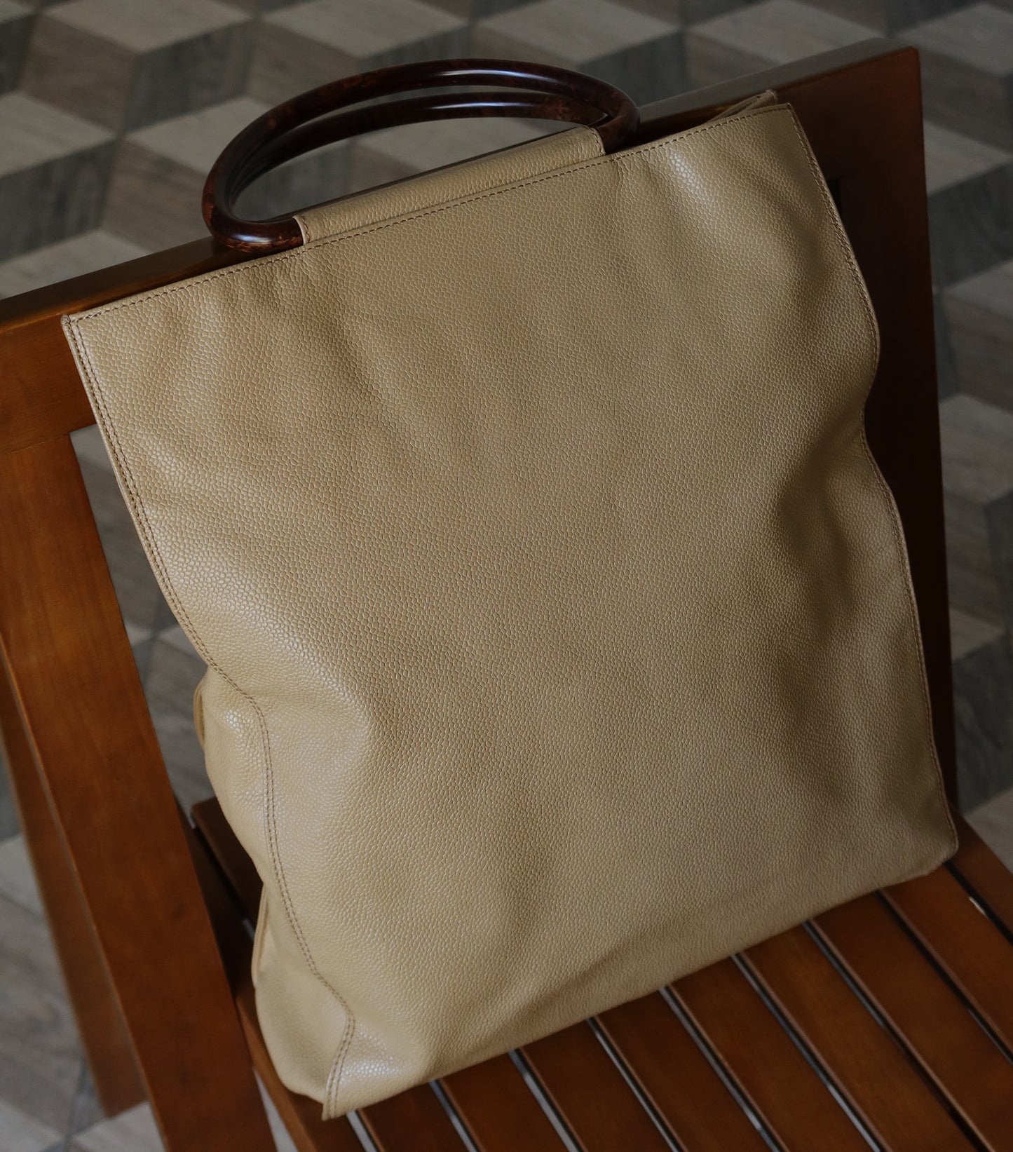 Chanel Vintage Beige Caviar Leather CC Tortoise Top Handle Bag