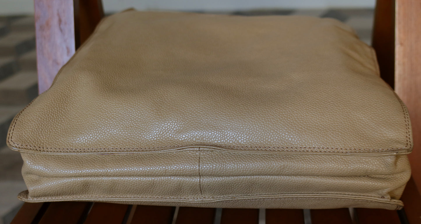 Chanel Vintage Beige Caviar Leather CC Tortoise Top Handle Bag