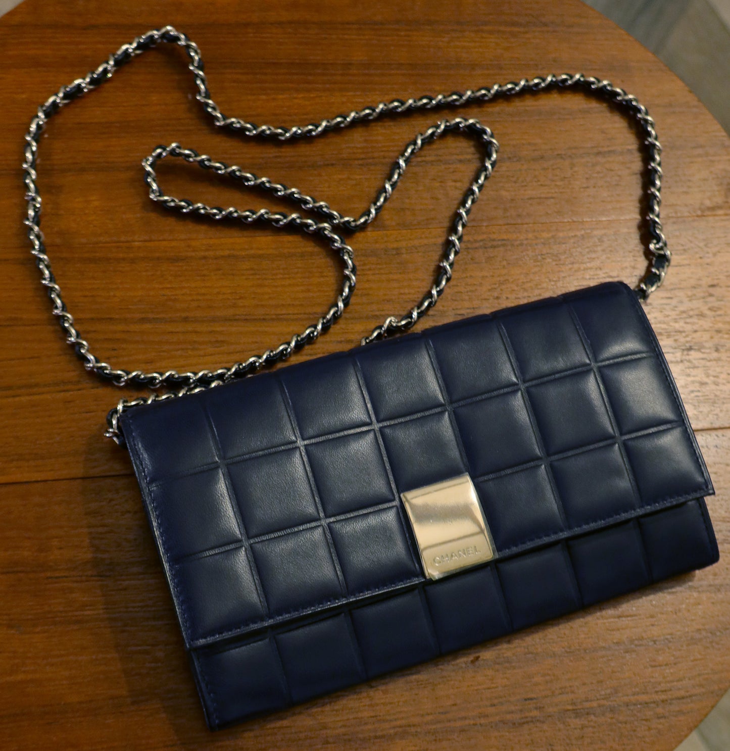 Chanel Vintage Lambskin Chocolate bar wallet WOC