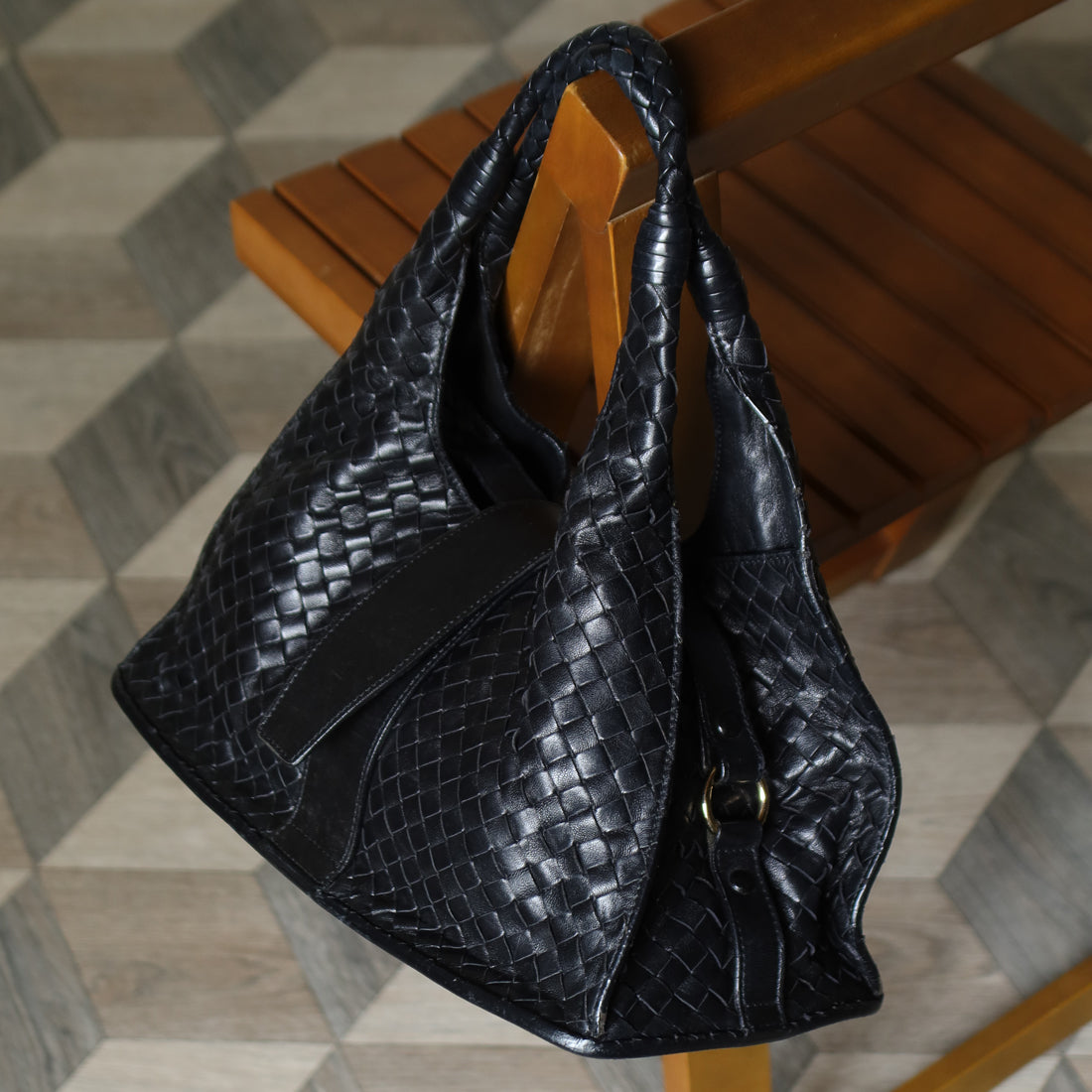 Bottega Veneta Vintage Black Intrecciato Leather Belt Hobo Shoulder Bag