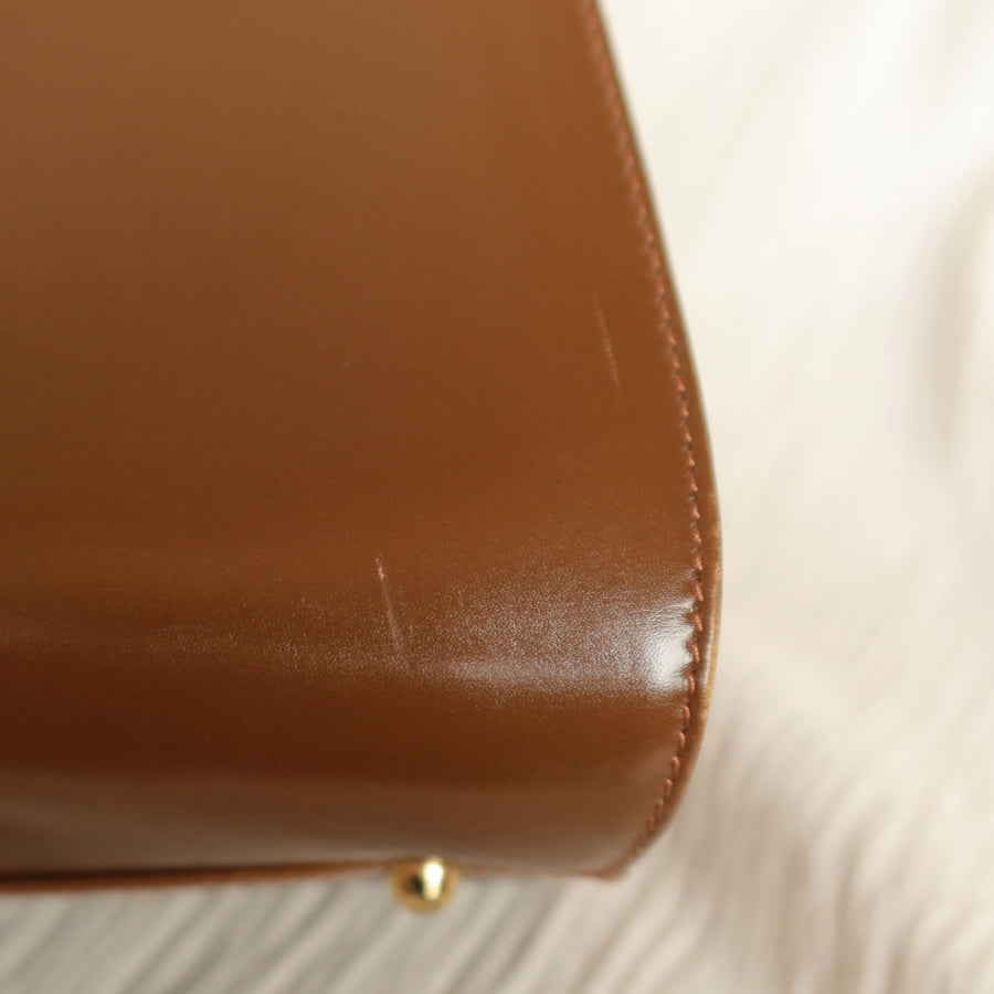 Gucci Vintage Caramel Brown Leather Gold Logo Kiss lock Top Handle Bag