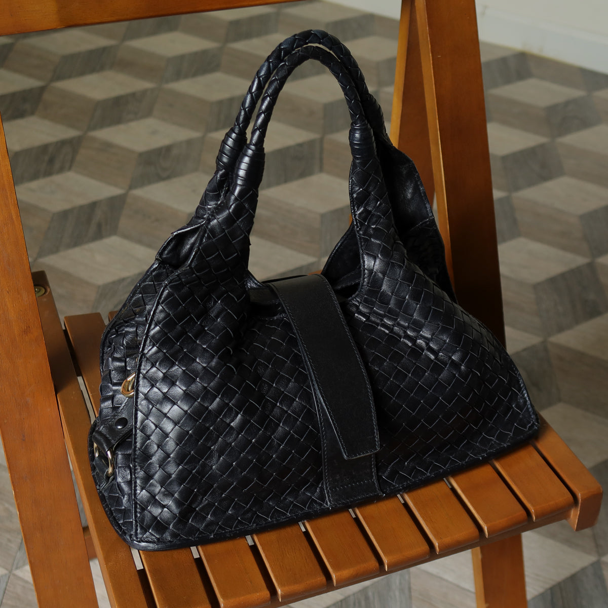 Bottega Veneta Vintage Black Intrecciato Leather Belt Hobo Shoulder Bag