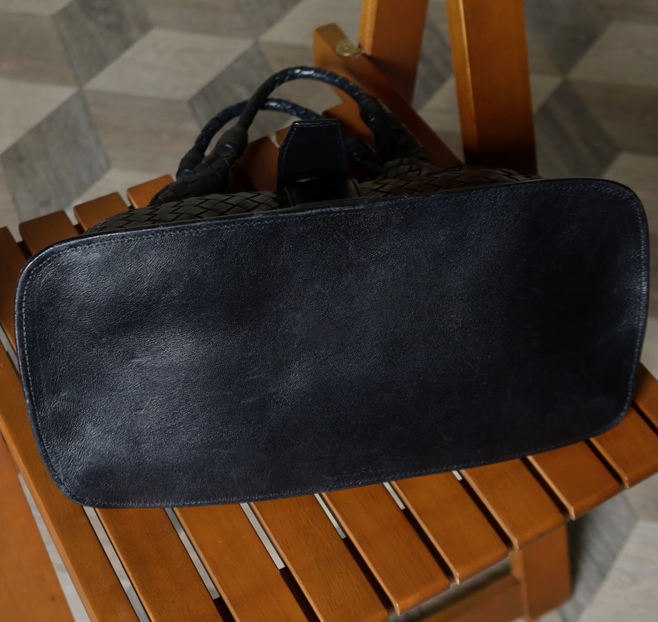 Bottega Veneta Vintage Black Intrecciato Leather Belt Hobo Shoulder Bag