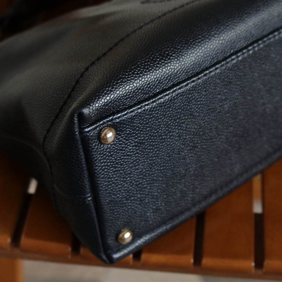 Chanel Vintage Black Caviar Leather Hobo Coco Charm Shoulder Bag M