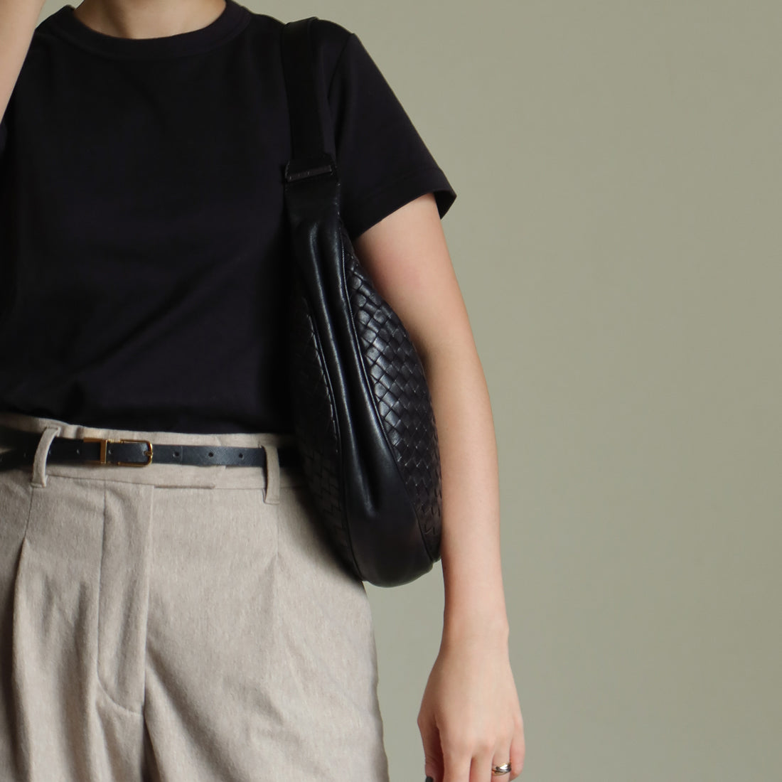 Bottega Veneta Vintage Black Intrecciato Hobo Shoulder Bag