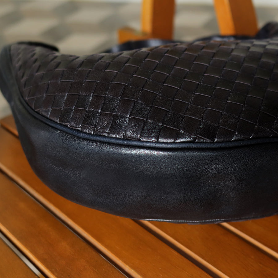 Bottega Veneta Vintage Black Intrecciato Hobo Shoulder Bag