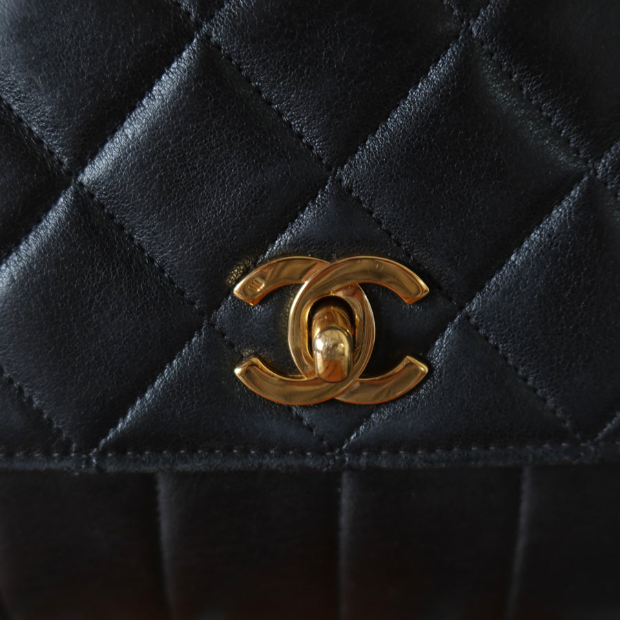 Rare Chanel Vintage Black Lambskin CC Turn Lock Double Quilted Shoulder Bag