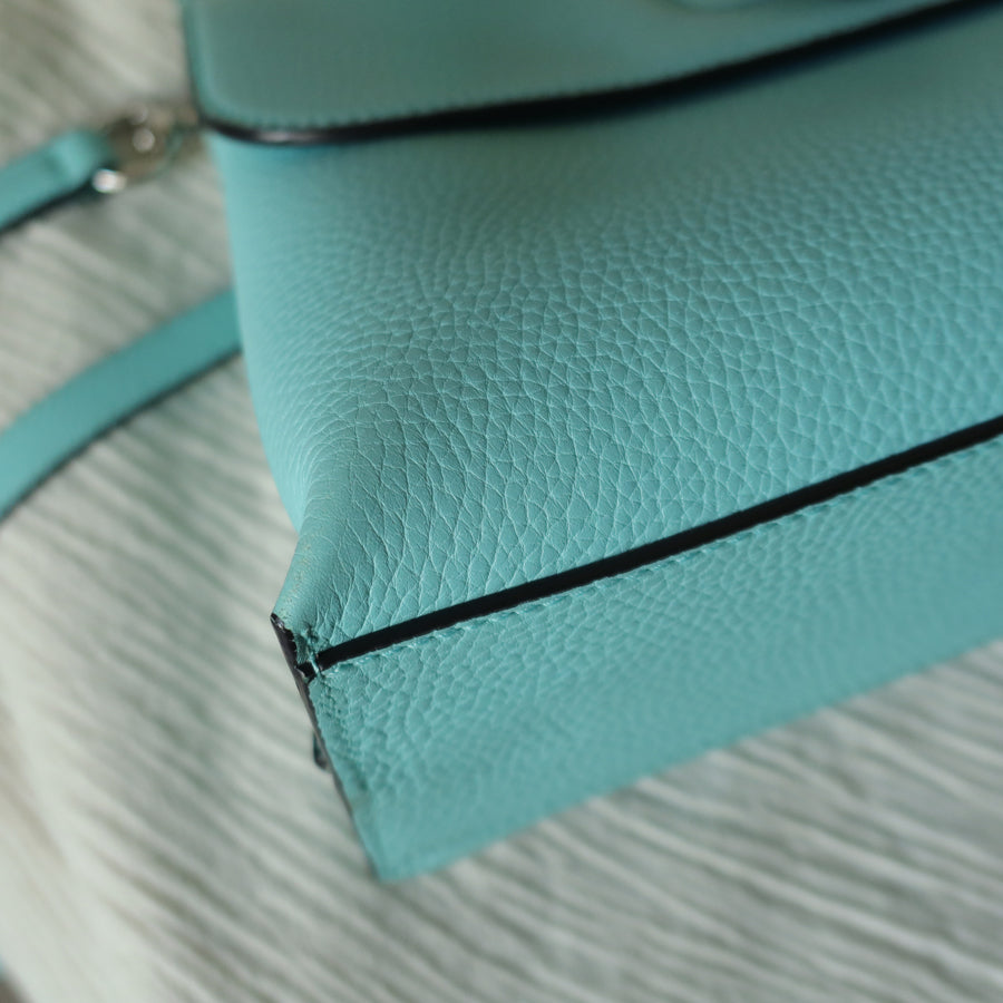 Rare Gucci Vintage Bamboo Turn lock Blue Leather Small 2way Daily Crossbody Bag 2