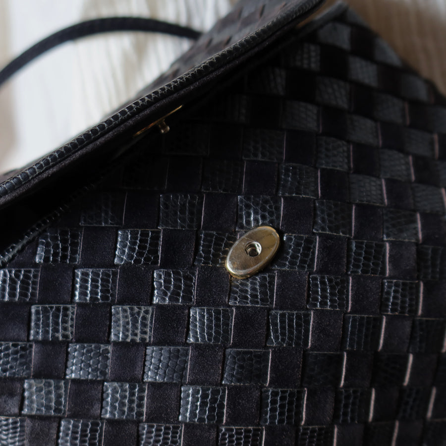 Bottega Veneta Vintage Black Leather Intrecciato Weave Pouch Shoulder Bag