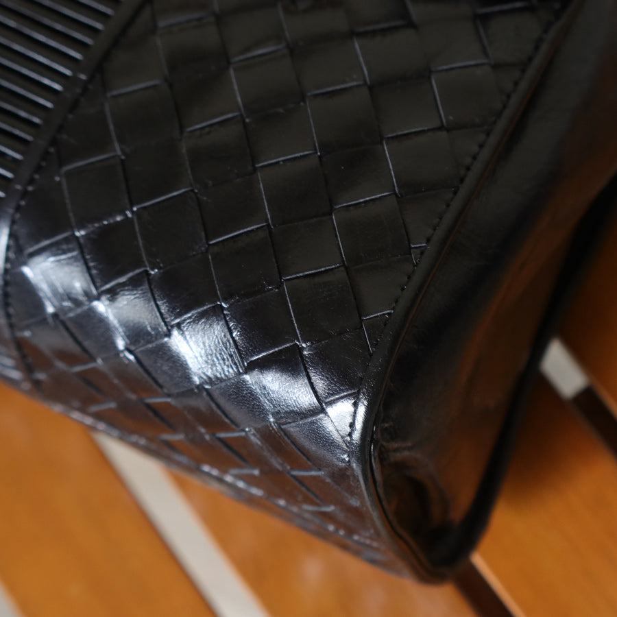 Bottega Veneta Vintage Black Glossy Leather Intrecciato Weave Top Handle Bag