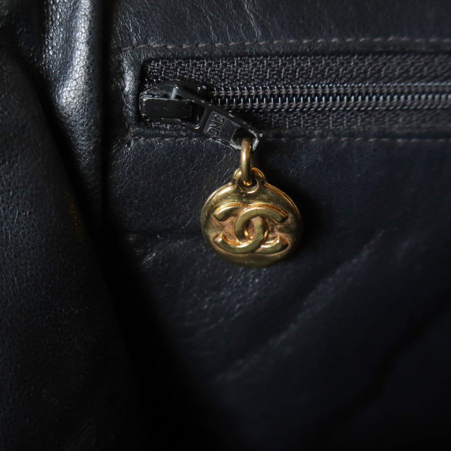 Vintage Chanel Black Caviar Leather Matelassé CC Turn lock Double Chain Shoulder Bag