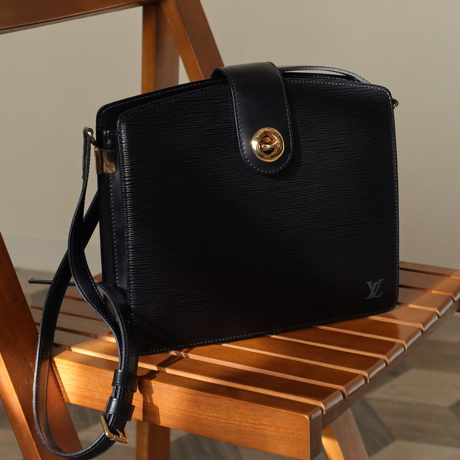 Louis Vuitton Vinage Black Epi Leather Capuchin Shoulder Bag