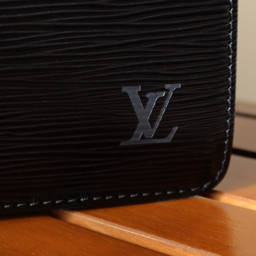 Louis Vuitton Vinage Black Epi Leather Capuchin Shoulder Bag