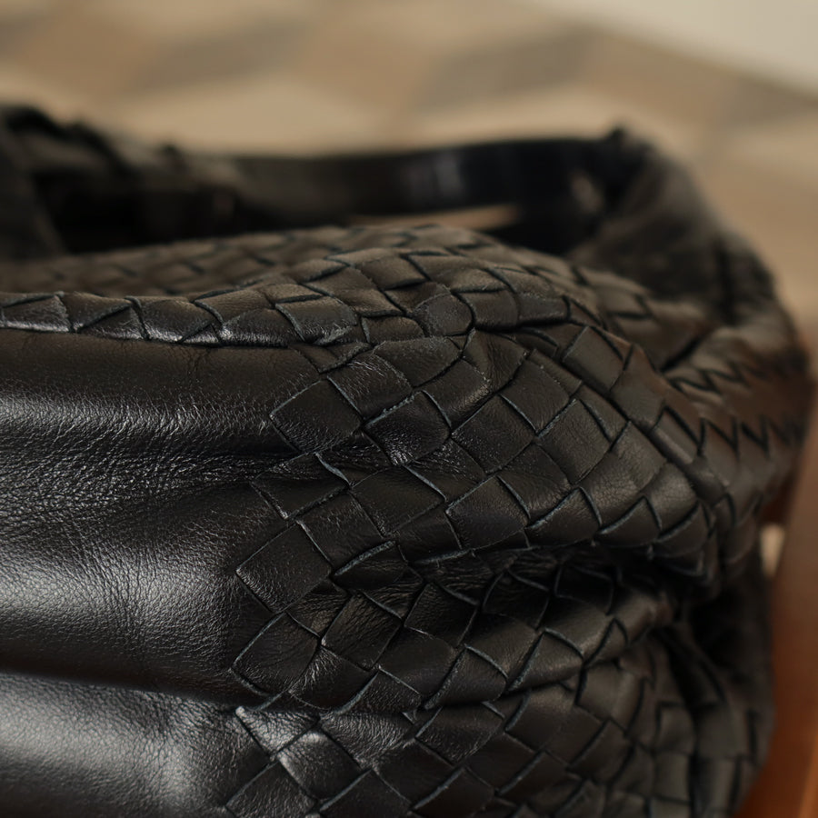 Bottega Veneta Vintage Black Medium Intrecciato Campana Hobo Shoulder Bag