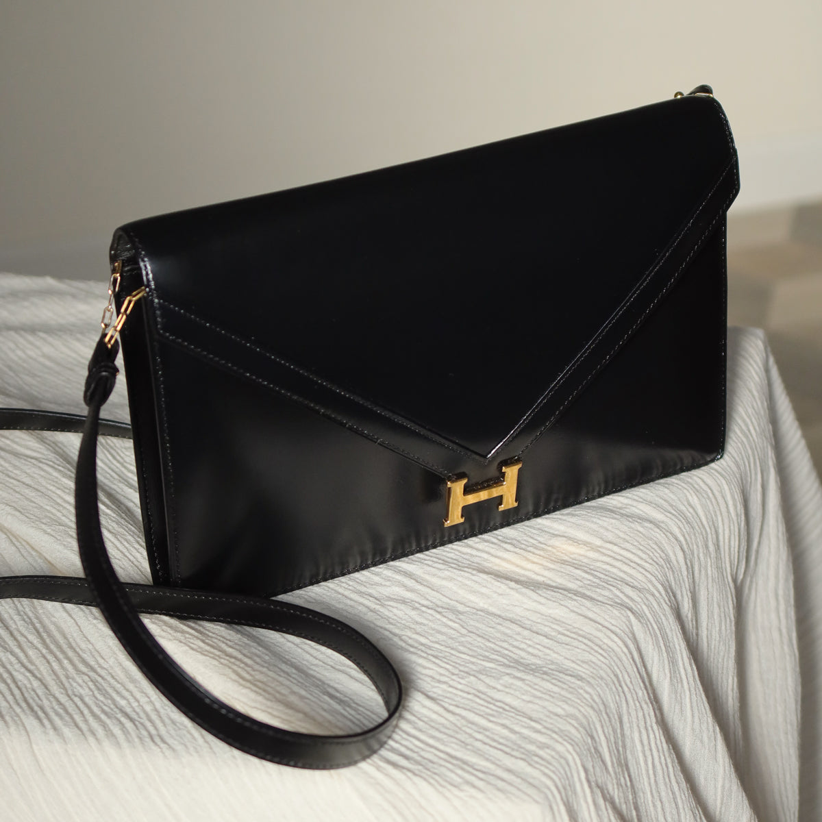 Vintage Hermès Black Box Calf Leather Lydie 2-way Clutch Bag