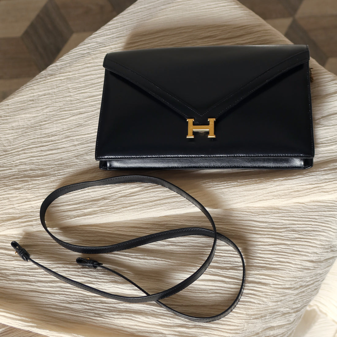 Vintage Hermès Black Box Calf Leather Lydie 2-way Clutch Bag